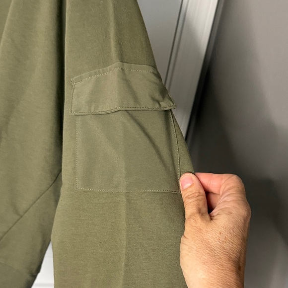 All in Motion Olive Turtleneck Sweater. NWOT - Picture 5 of 8